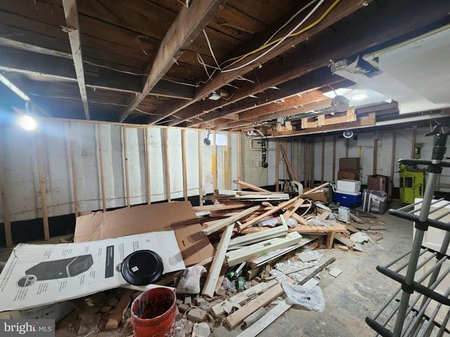 5730 RIDGE RD, Mount Airy, MD 21771