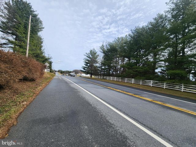 5730 RIDGE RD, Mount Airy, MD 21771