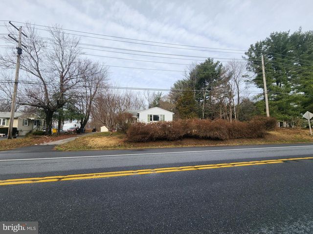 5730 RIDGE RD, Mount Airy, MD 21771