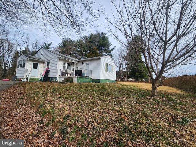 5730 RIDGE RD, Mount Airy, MD 21771