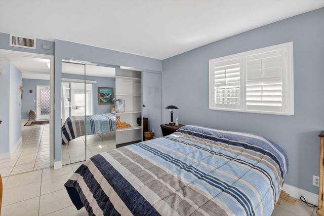 61 Brittany B 61, Delray Beach, FL 33446