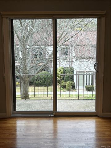 77 Richmond Boulevard 4A, Ronkonkoma, NY 11779