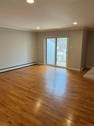 77 Richmond Boulevard 4A, Ronkonkoma, NY 11779