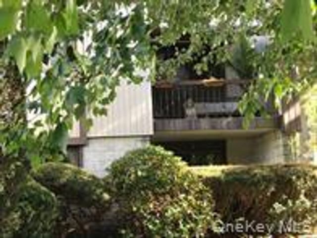 77 Richmond Boulevard 4A, Ronkonkoma, NY 11779