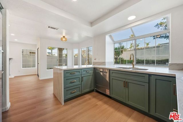 1233 Equinox Way, Chula Vista, CA 91911