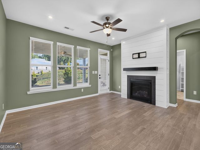 123 Laurel Farms Lane, Dallas, GA 30157