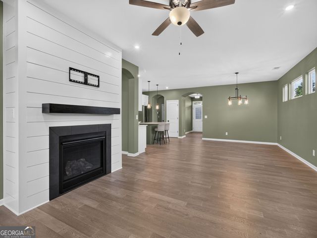 123 Laurel Farms Lane, Dallas, GA 30157