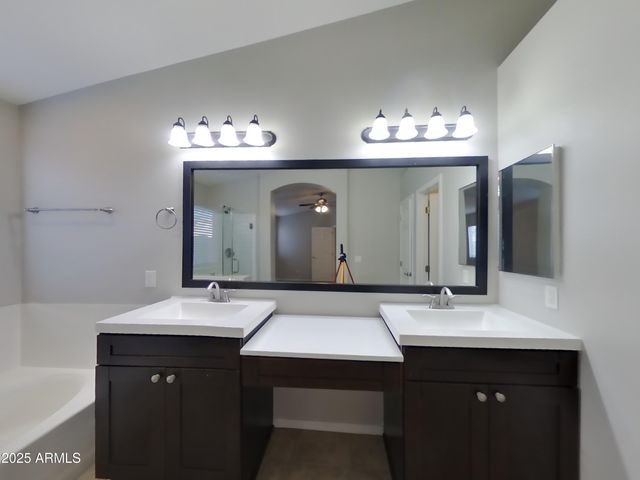 525 N VAL VISTA Drive 6, Mesa, AZ 85213