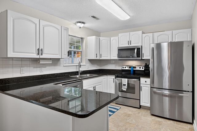 120 Danzid Drive, Summerville, SC 29483