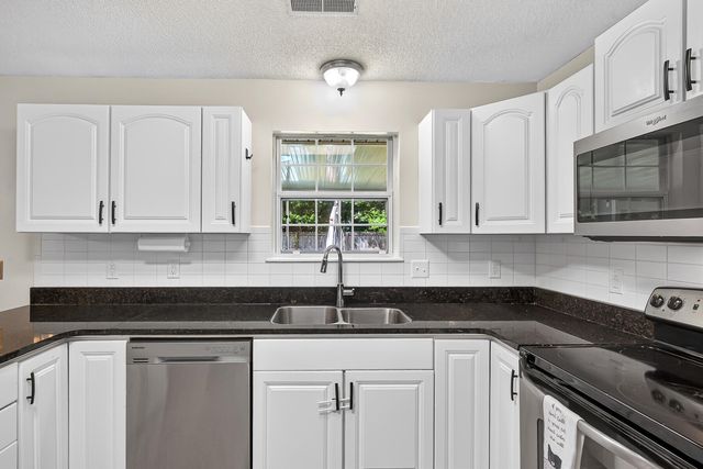 120 Danzid Drive, Summerville, SC 29483