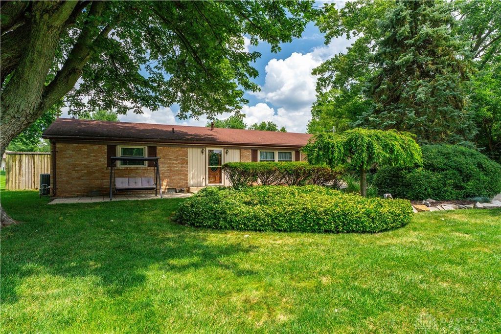 2588 County Line Road, Beavercreek, OH 45430