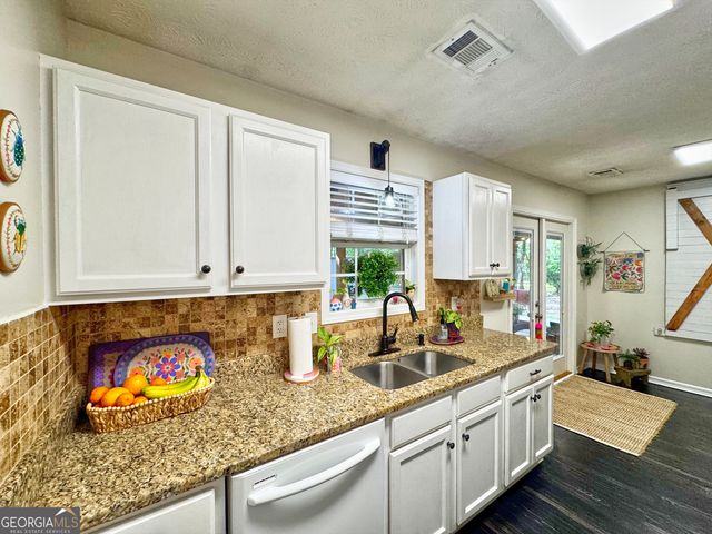 37 Nantucket Drive, Lagrange, GA 30241
