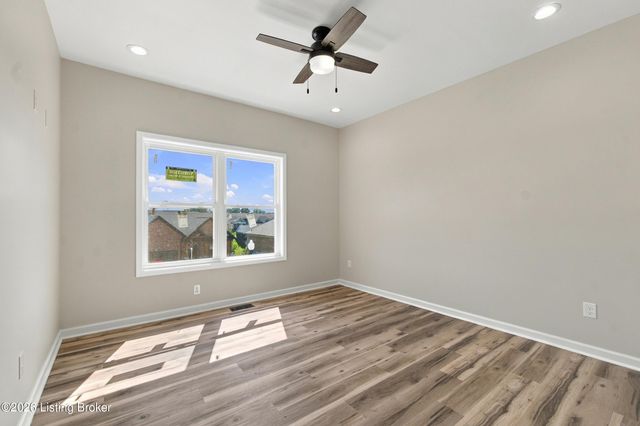 219 Bischoff Way, Shepherdsville, KY 40165