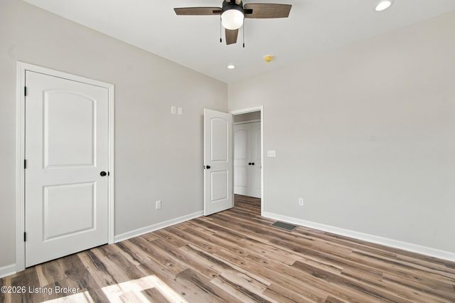 219 Bischoff Way, Shepherdsville, KY 40165
