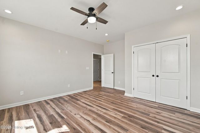 219 Bischoff Way, Shepherdsville, KY 40165