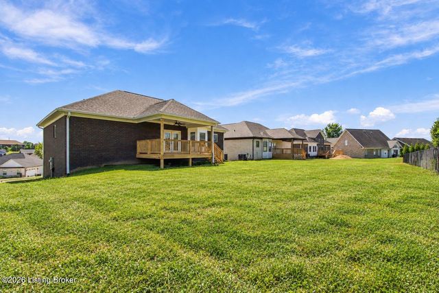 219 Bischoff Way, Shepherdsville, KY 40165