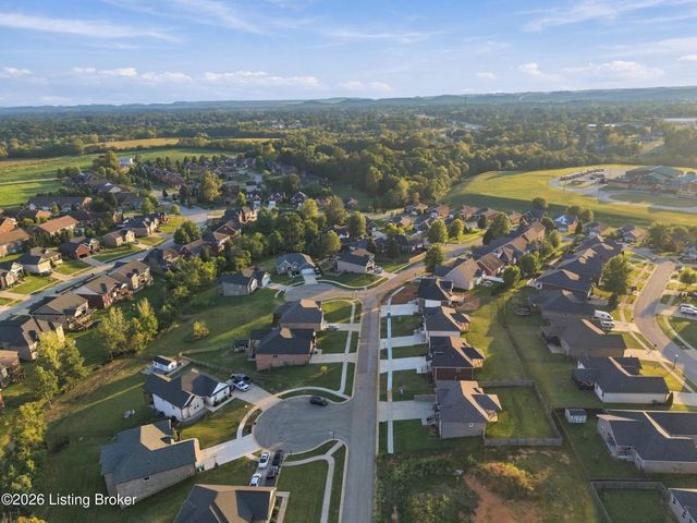 219 Bischoff Way, Shepherdsville, KY 40165