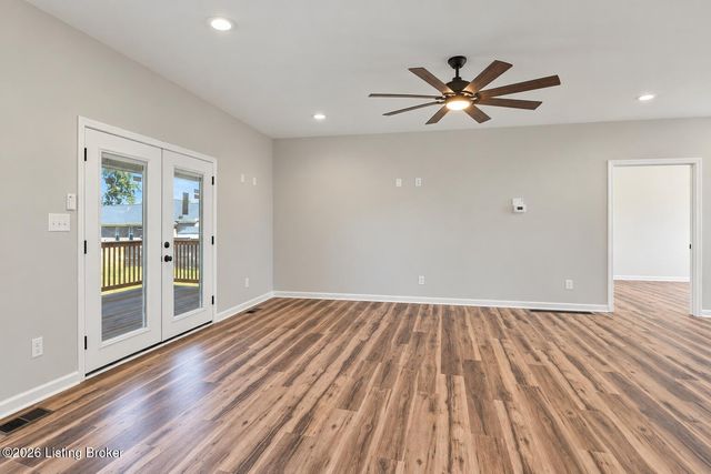 219 Bischoff Way, Shepherdsville, KY 40165