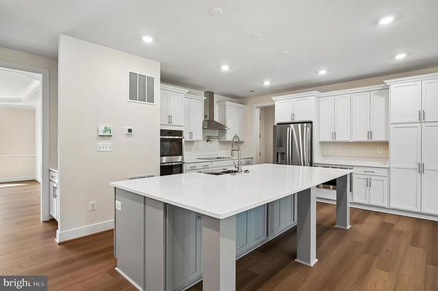 15700 BENNINGTON FARMS LN, Brandywine, MD 20613