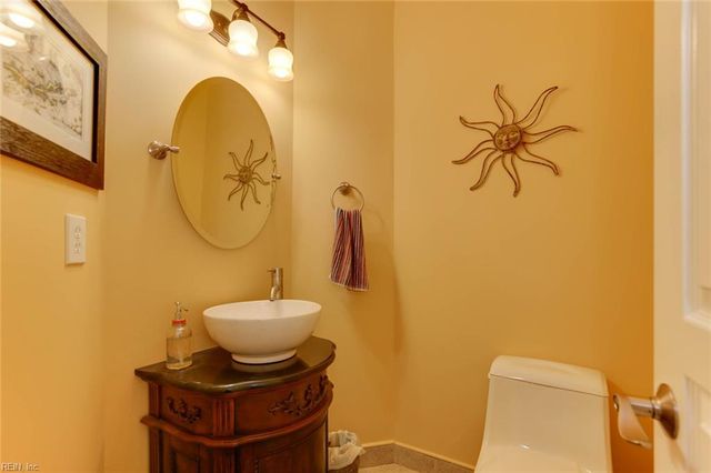 2080 E Ocean View Ave Apt 3A, Norfolk, VA 23503