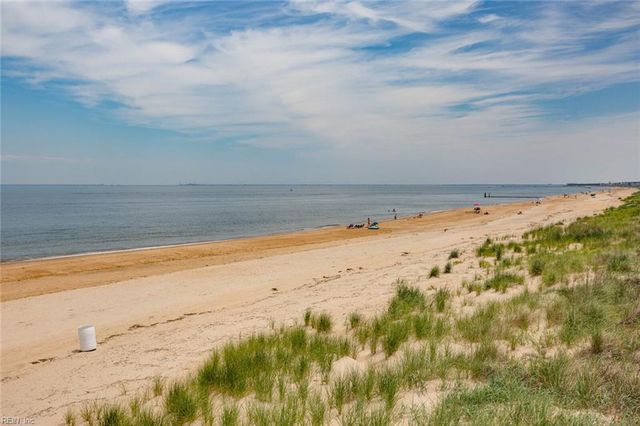 2080 E Ocean View Ave Apt 3A, Norfolk, VA 23503