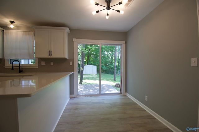 8010 Valley Bend Drive, Huntsville, AL 35802