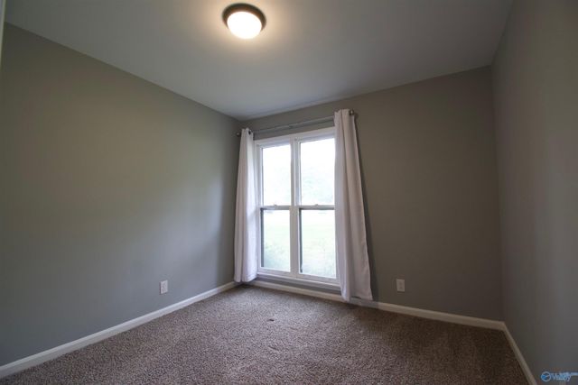8010 Valley Bend Drive, Huntsville, AL 35802