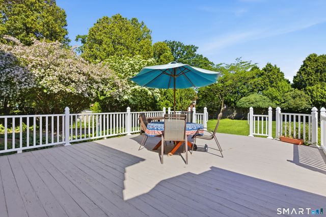 19 Zephyr Road, Trumbull, CT 06611