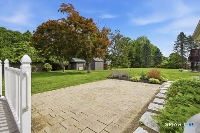 19 Zephyr Road, Trumbull, CT 06611