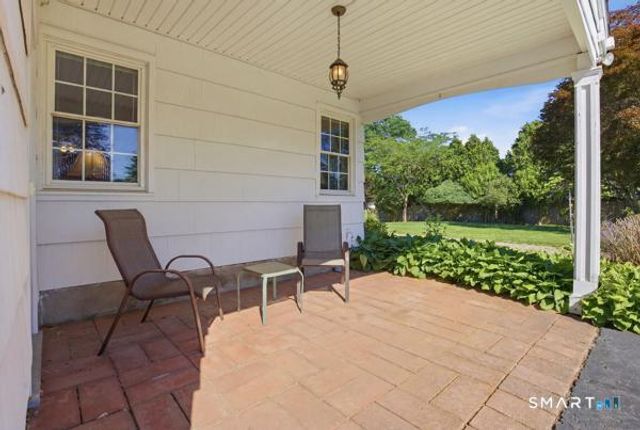 19 Zephyr Road, Trumbull, CT 06611