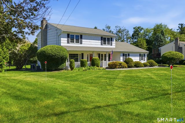 19 Zephyr Road, Trumbull, CT 06611