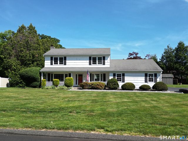 19 Zephyr Road, Trumbull, CT 06611