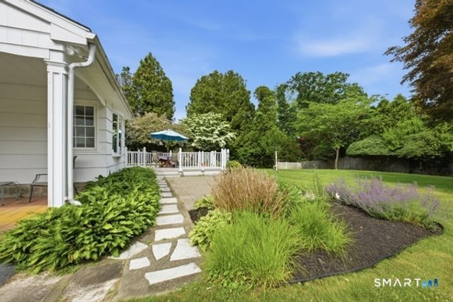 19 Zephyr Road, Trumbull, CT 06611