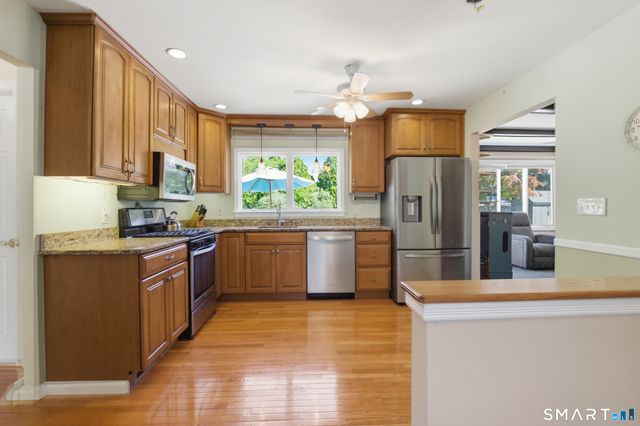 19 Zephyr Road, Trumbull, CT 06611