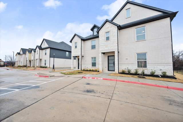 2355 Spring Park Boulevard, Arlington, TX 76013