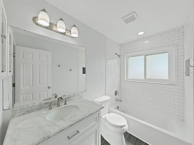 10328 RAINBOW OAKS DRIVE, Hudson, FL 34667