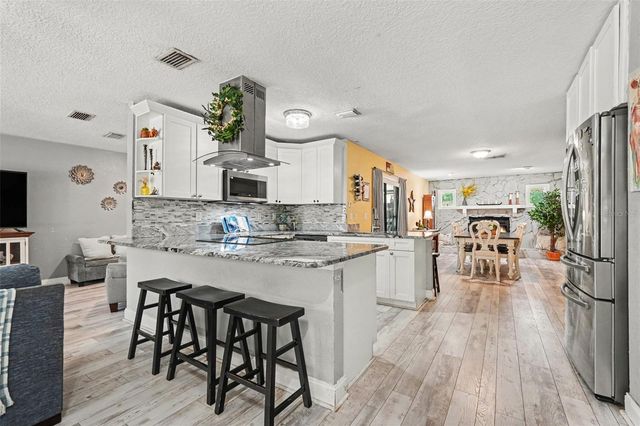 534 LEVERETT ROAD, Seffner, FL 33584