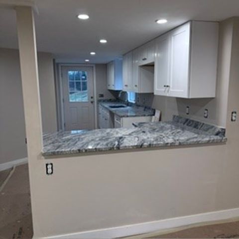 22 Hall Street 2, Plymouth, MA 02360