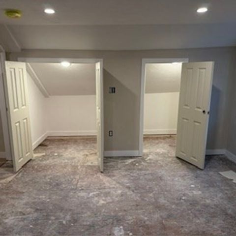 22 Hall Street 2, Plymouth, MA 02360