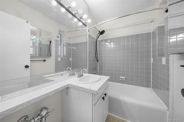 142-35 84 Drive 6B, Briarwood, NY 11435