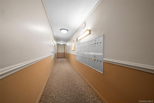 142-35 84 Drive 6B, Briarwood, NY 11435