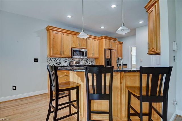 5106 Bayport LNDG, Suffolk, VA 23435