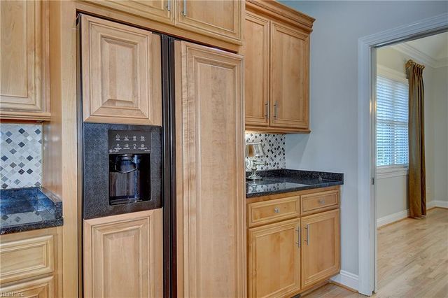 5106 Bayport LNDG, Suffolk, VA 23435