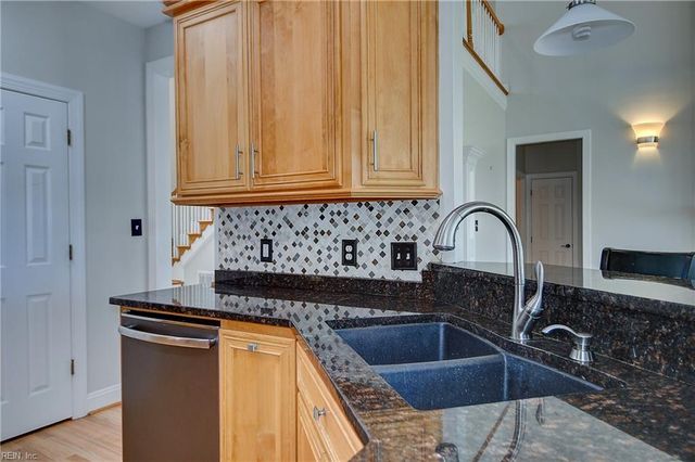 5106 Bayport LNDG, Suffolk, VA 23435