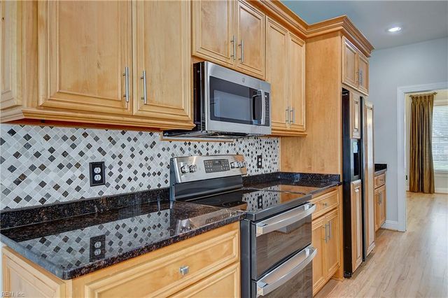 5106 Bayport LNDG, Suffolk, VA 23435