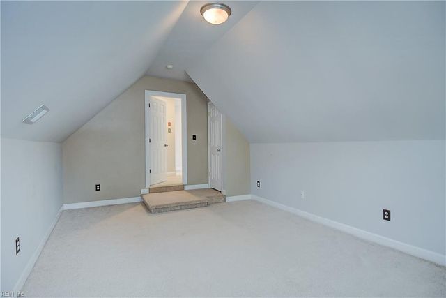 5106 Bayport LNDG, Suffolk, VA 23435