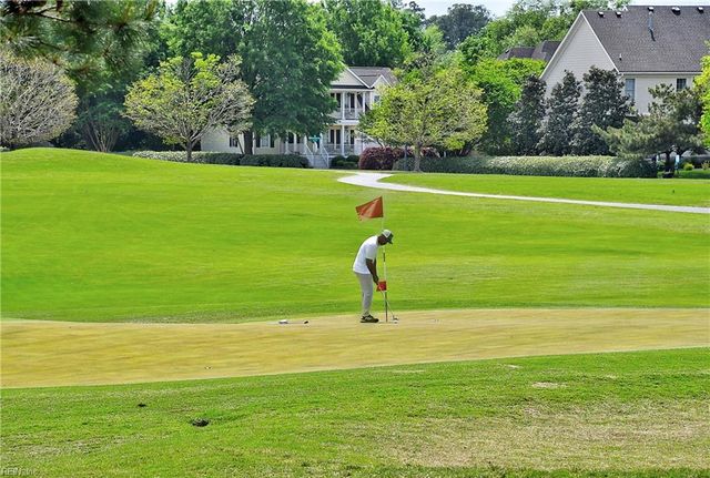 5106 Bayport LNDG, Suffolk, VA 23435