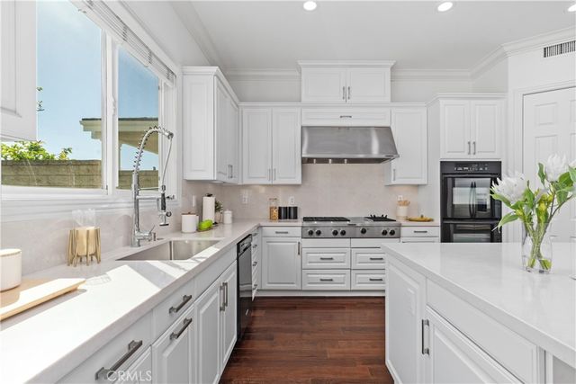 18754 Turfway Park, Yorba Linda, CA 92886