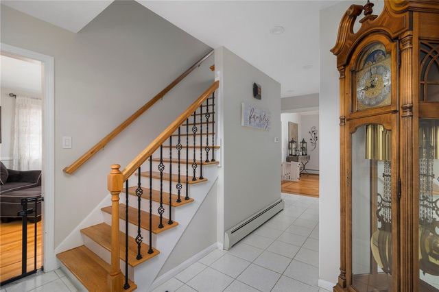 99 Blackstone Avenue, Warwick, RI 02889