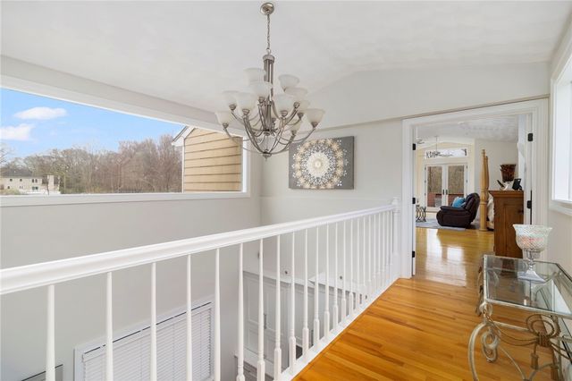 99 Blackstone Avenue, Warwick, RI 02889